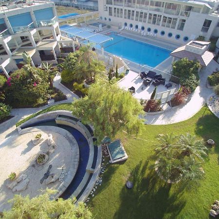 Israel Marina Village, Garden Vacation Apartment Herzelia エクステリア 写真