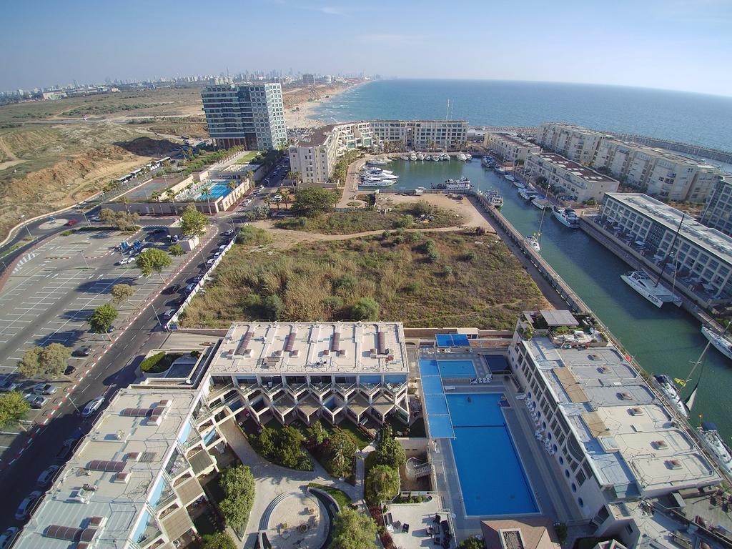 Israel Marina Village, Garden Vacation Apartment Herzelia エクステリア 写真